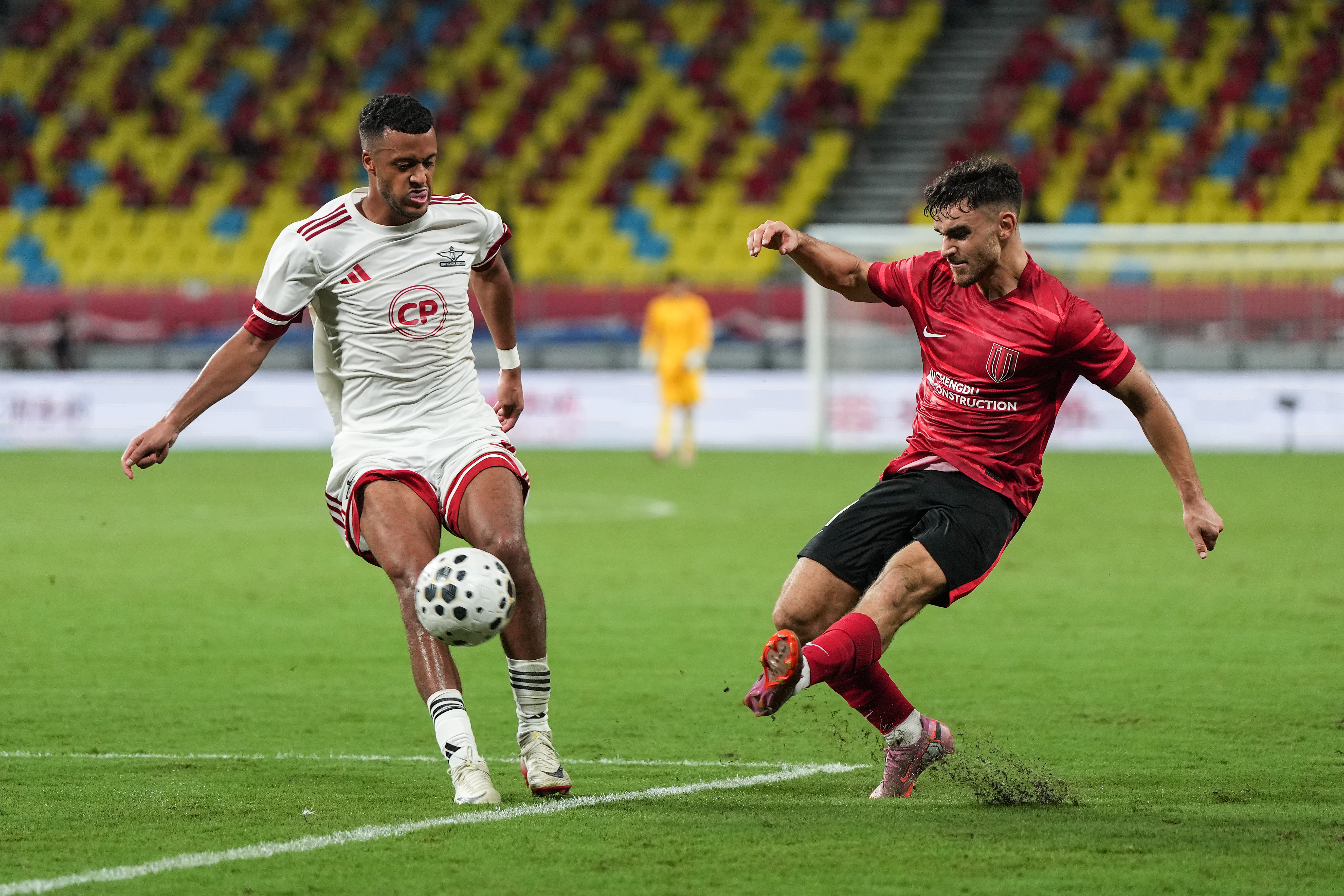 金年会中文官网-足总杯赛程吃紧，曼城赛前战术微调，信心回归，年轻球员得到机会的简单介绍